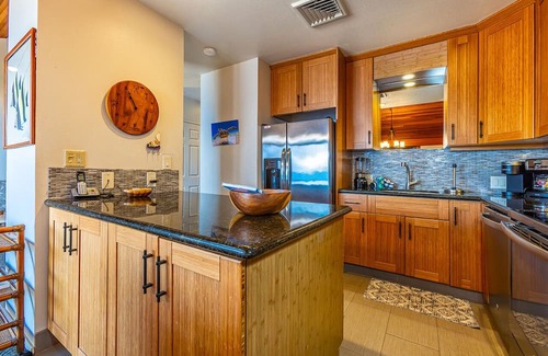 Wailea Condo | Beachfront Condo E 303/ Incredible views/ Pickleball/Snorkeling/