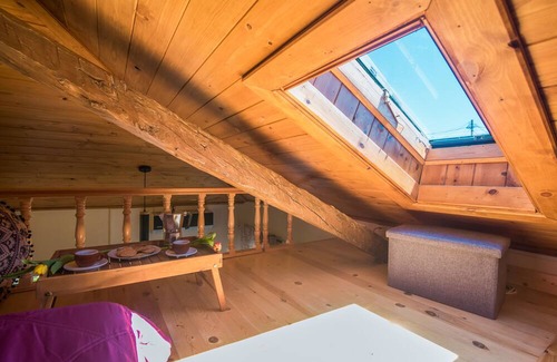 Chlomatiana Cottage | Spiti Lagis - rustic cottage house with 1BR loft