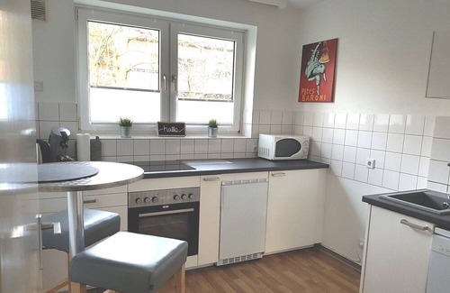 Moersenbroich Apartment | New, stylish, quiet apartment - quickly at the airport & fair