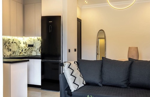 Heraklion Apartment | Cozy Central Apartment by HOM54