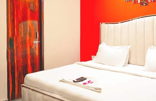 Malviya Nagar Hotel | Roomshala Hotel KB Residency