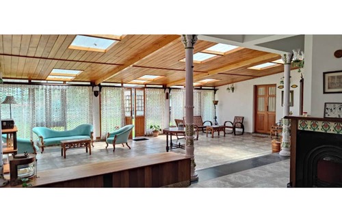 Fern Hill Villa | Brooklyn Villa