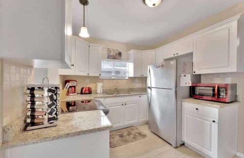 Tampa House | Family Pet Friendly Getaway With Porch Fire Pit Yard