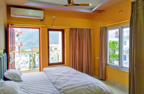 Tapovan House | Aadishri