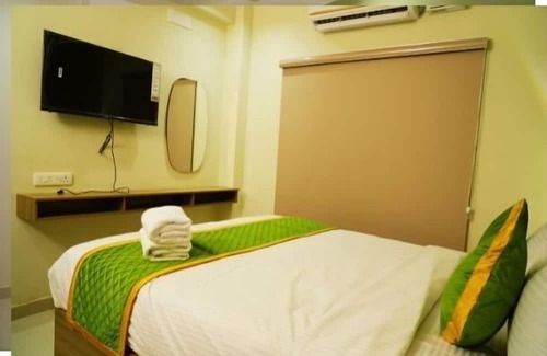 Saravanampatty Hotel | ELEGANT RESIDENCY