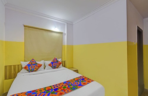 Secunderabad Hotel | Fabhotel Mohith Gokul