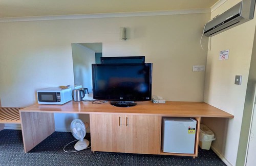 Triabunna Hotel | Tandara Motor Inn