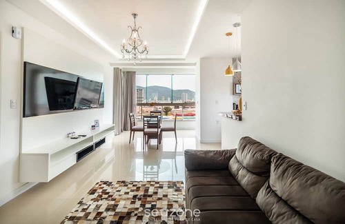 Andorinha Apartment | 2BR Apt With BBQ in Meia Praia Mlo0601