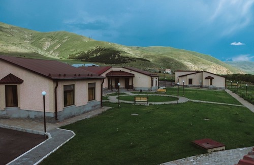 Gegharkunik Apartment | Artanish beach resort