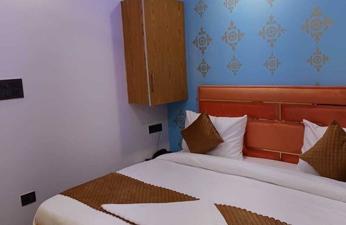 Udyog Vihar House | Test Alpha