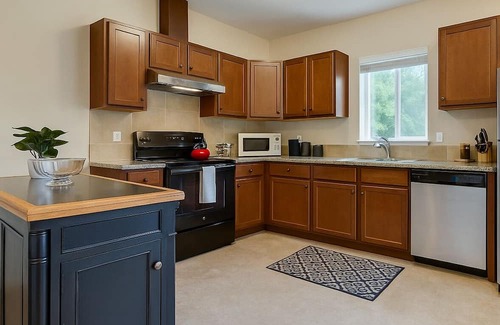 Haller Lake House | The Grand North Seattle Family Home