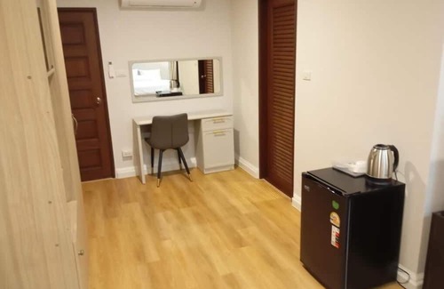 Bang Pakong Villa | Waterfront Royal Villa