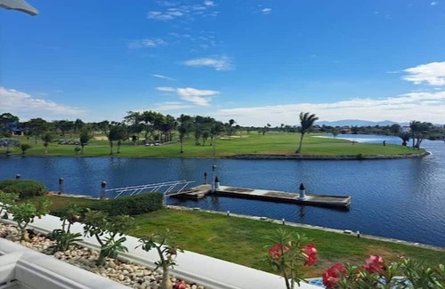 Bang Pakong Villa | Waterfront Royal Villa