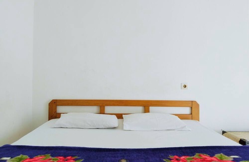 Cisarua Hotel | Homestay Pall Inn