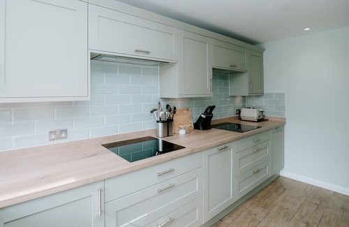 Pakefield Apartment | First Light Hotel