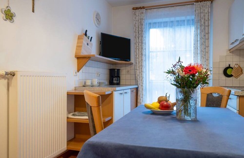 Valle San Silvestro Apartment | Farm Holiday at Binterhof – Experience Authentic South Tyrol
