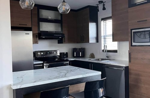 Saint-Elie-dʼOrford House | Comfort comes first.