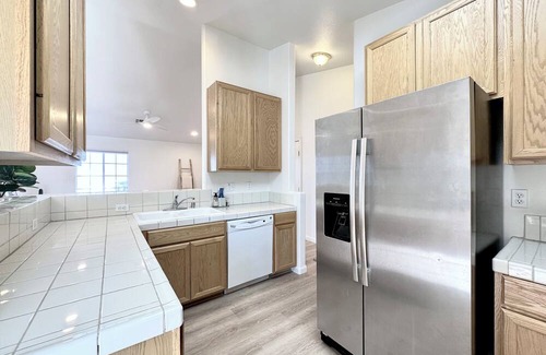 Indian Cove House | Wonderland Ranch /2 min from JTNP /Stargazing + Sunset Views /Family-Friendly