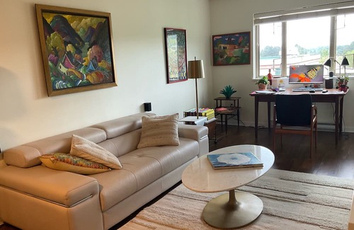 Coquitlam Apartment | Sublet Jan.&Feb. 2025 Downtown Coquitlam. 5 min. from Skytrain and Coq. Centre