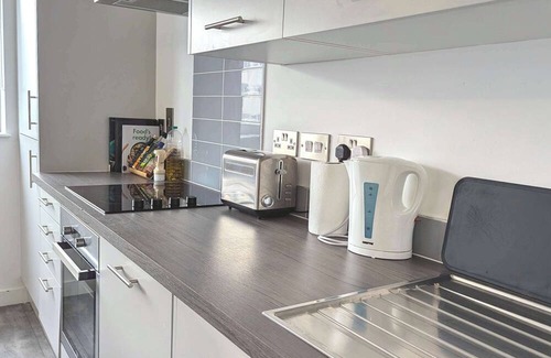 Yardley Apartment | Luxury 2 Bed Apt - 15 Mins to Solihull Centre