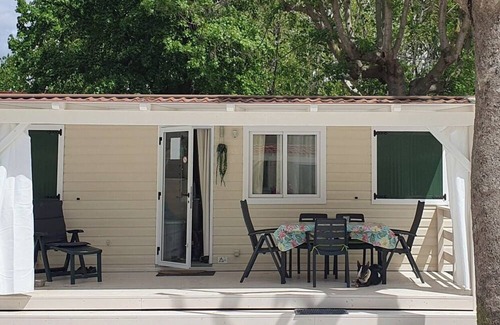 Ameglia Ski Chalet | Casa Liguria 222 in bella Liguria. Luxurious with 2 bathrooms, air conditioning and dishwasher!