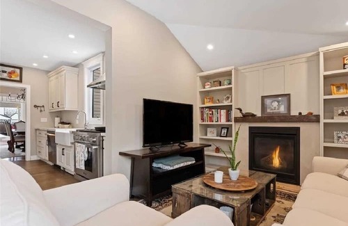 Niagara Falls Bed & Breakfast | Perfection Near the River