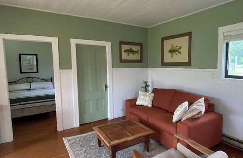 Salt Spring Island Cottage | The Cabbage at La Vie Farm