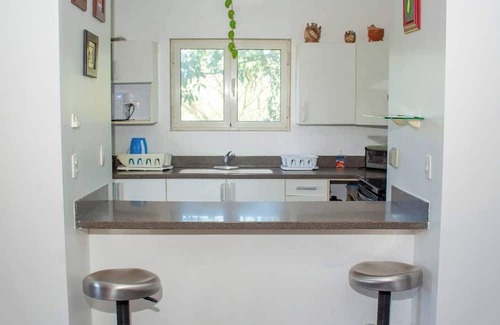 Bagope Condo | Cozy Fully Equipped Condo 3BR -7min walk from Lakenn