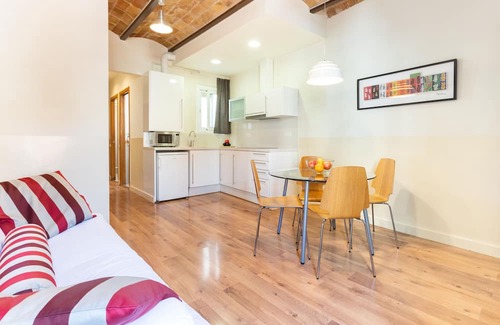 La Sagrada Familia Apartment | Weflating SANT PAU - 4 BDR