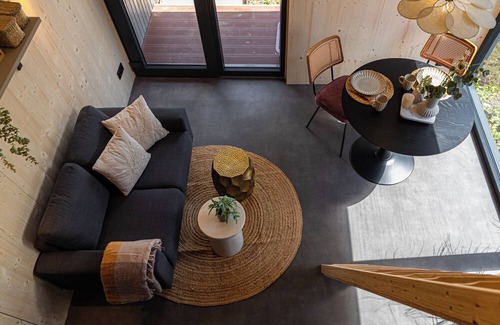 Houthem House | Tinyhouse Dille met Hottub op Steenworp Afstand van Maastricht en Valkenburg