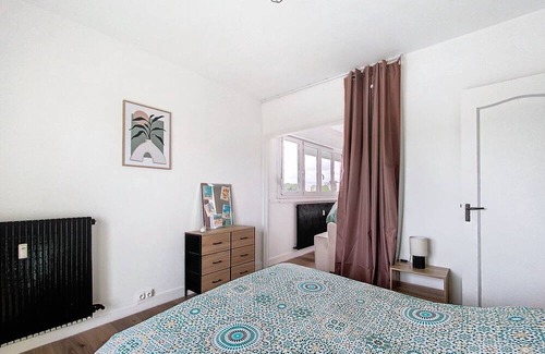 Contrexeville Apartment | Appartement Charmant Avec Balcon Proche des Thermes