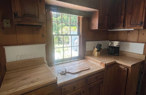 Remsenburg House | Charming 2-bedroom house in peaceful Remsenburg with AC, WiFi, and a Huge Pool!