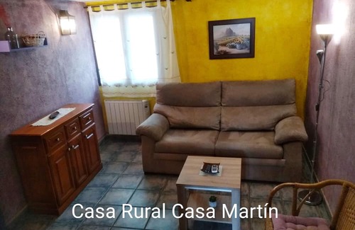 Cueva de Agreda House | Country Home 'Casa Martín' with Mountain View