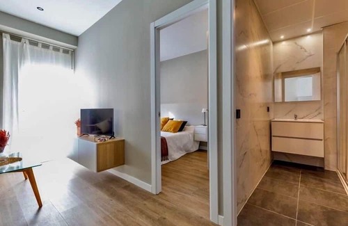 Bellavista Apartment | ApartHot Fast Rooms - Sevilla