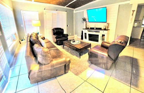 Wimauma Villa | Coastal Farmhouse Villa