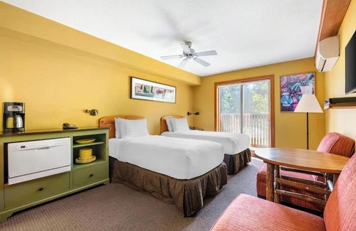 Blackcomb Resort | Cozy 2-bedroom resort with AC, fitness room in charming Whistler