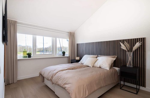 Municipality of Hollands Kroon House | Beachhouse Wadmeer. Kom tot Rust aan het Water!