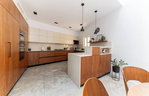 Gudja House | Modern Family House in Quaint Village