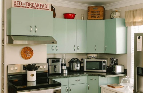 New Hope House | Shn Valley