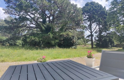 Arzon House | House for 2 people with large shared garden