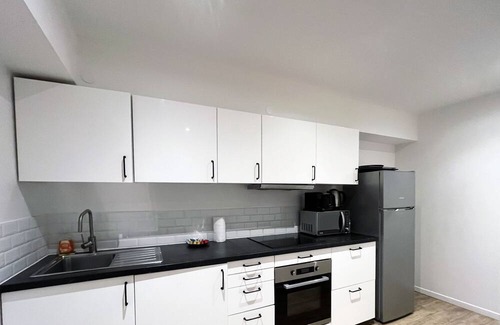 Amerique Apartment | Urban Flat 185 - Pretty 2 Bedroom Apartment in Paris
