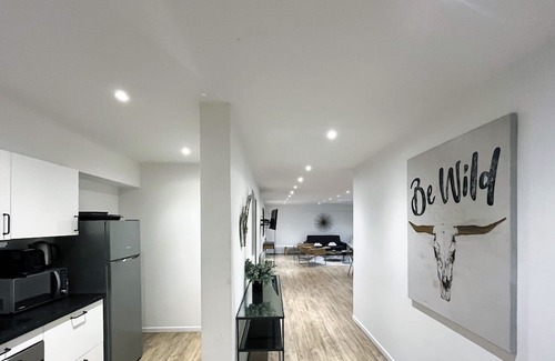 Amerique Apartment | Urban Flat 185 - Pretty 2 Bedroom Apartment in Paris