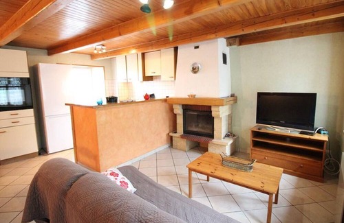 Tiviers Cottage | Gite Tiviers, 2 bedrooms, 4 persons