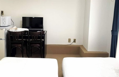 Kamiina-gun House | Nonsmoking Twin room Room only plan 3 minutes / Ina Nagano