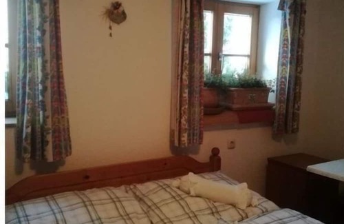 Artstetten House | Holiday home Goldegg