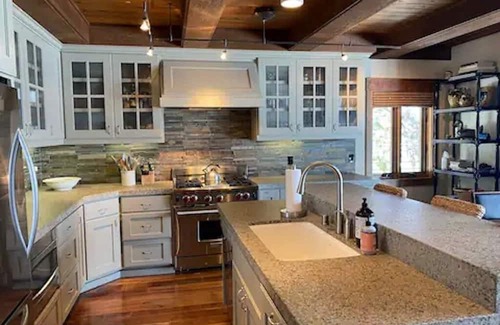 Tahoma House | West Shore Lakefront Retreat