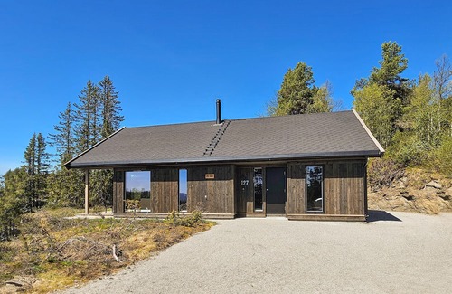 Gol Municipality House | Enjoy your stay in this beautiful holiday home, an oasis of relaxation.