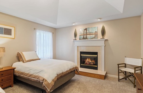 Monroe House | Peaceful & Spacious Home with Pool