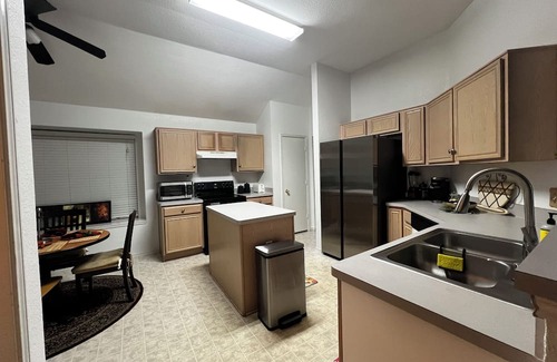 Mesquite House | Cozy home in Mesquite. Within walking distance from Mesquite Rodeo.