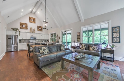 Bear Lake Reserve House | NEW LISTING! Lakehouse + Mountain Golf in Bear Lake Reserve by RedAwning